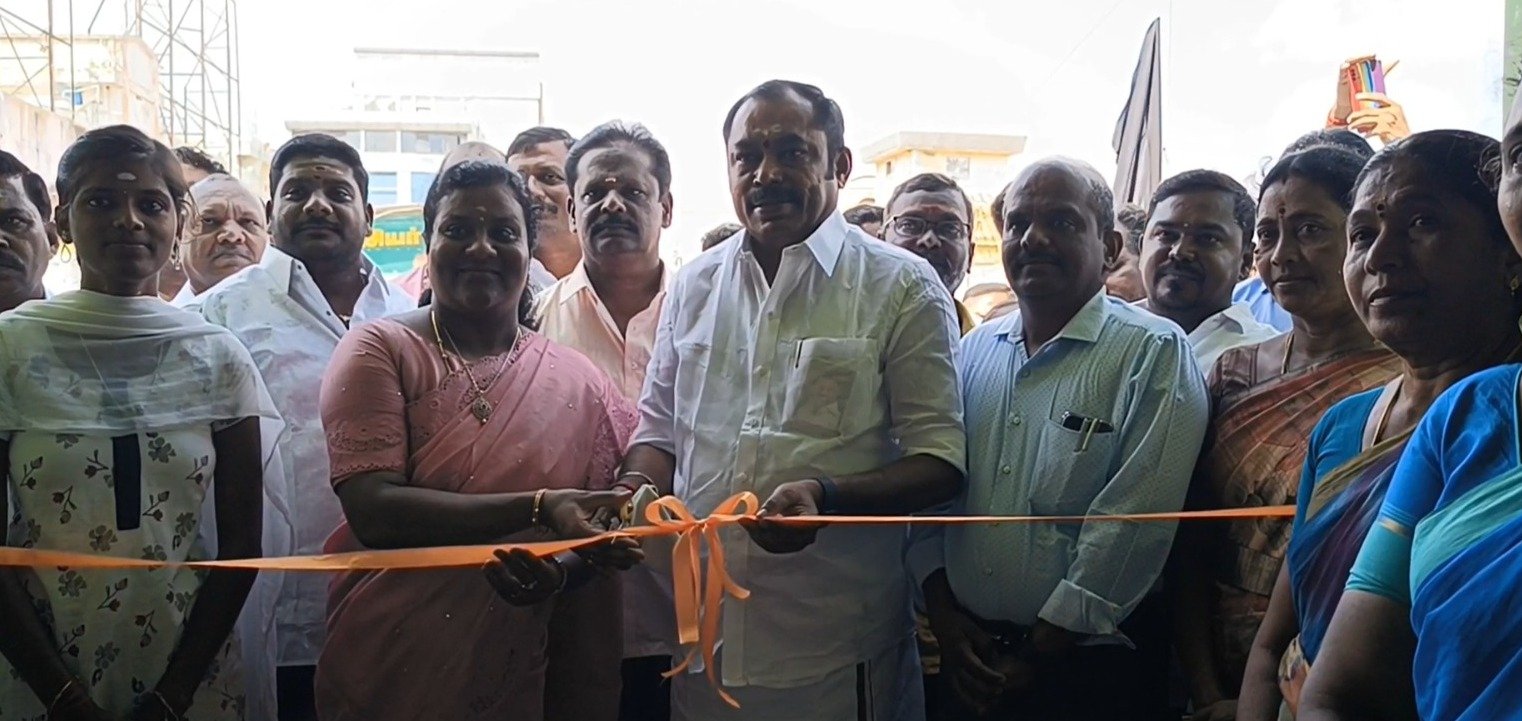 தூய்மை இந்தியா திட்டத்தின் கீழ் பழைய பேருந்து நிலையம் பகுதியில் நகராட்சி பொது நிதியில் சமுதாய கழிப்பிடம் திறப்பு. தூய்மை இந்தியா திட்டத்தின் கீழ் பழைய பேருந்து நிலையம் பகுதியில் நகராட்சி பொது நிதியில் சமுதாய கழிப்பிடம் திறப்பு.