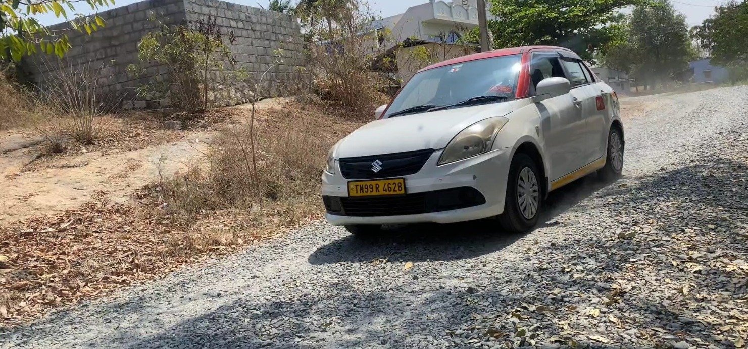 சங்ககிரி பேரூராட்சி உட்பட்ட பகுதியில் தார் சாலை அமைக்க கோரி பொதுமக்கள் கோரிக்கை.