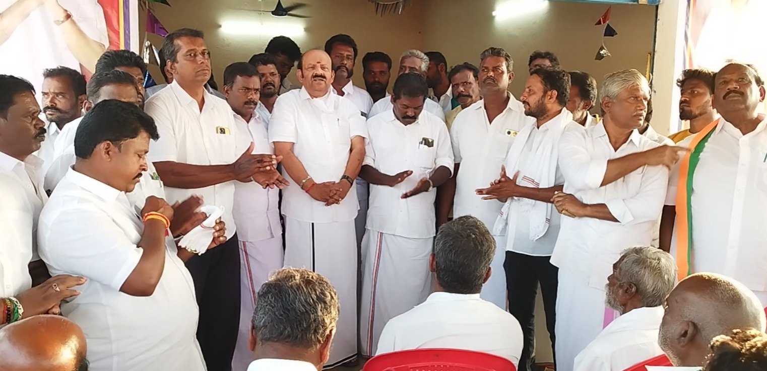 மத்தூர் ஒன்றியத்தில் பாரதிய ஜனதா கட்சி வேட்பாளர் சி.நரசிம்மன் கூட்டணி கட்சி பாமக நிர்வாகிகளுடன் சந்திப்பு மத்தூர் ஒன்றியத்தில் பாரதிய ஜனதா கட்சி வேட்பாளர் சி.நரசிம்மன் கூட்டணி கட்சி பாமக நிர்வாகிகளுடன் சந்திப்பு