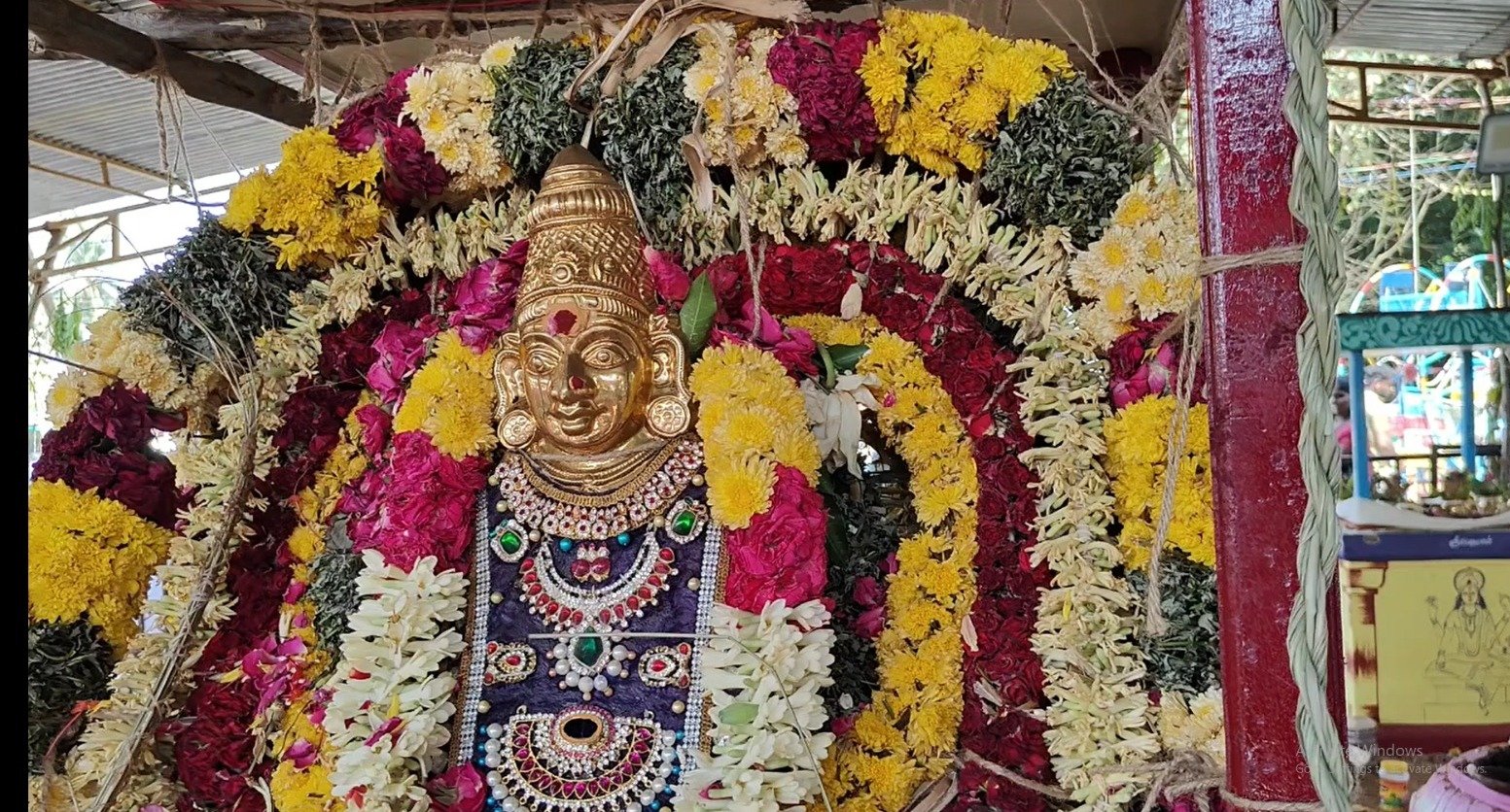 அரியலூர் பழமை வாய்ந்த மாரியம்மன் உள்ளிட்ட 11ஆலயங்களில் குடமுழுக்கு அரியலூர் பழமை வாய்ந்த மாரியம்மன் உள்ளிட்ட 11ஆலயங்களில் குடமுழுக்கு
