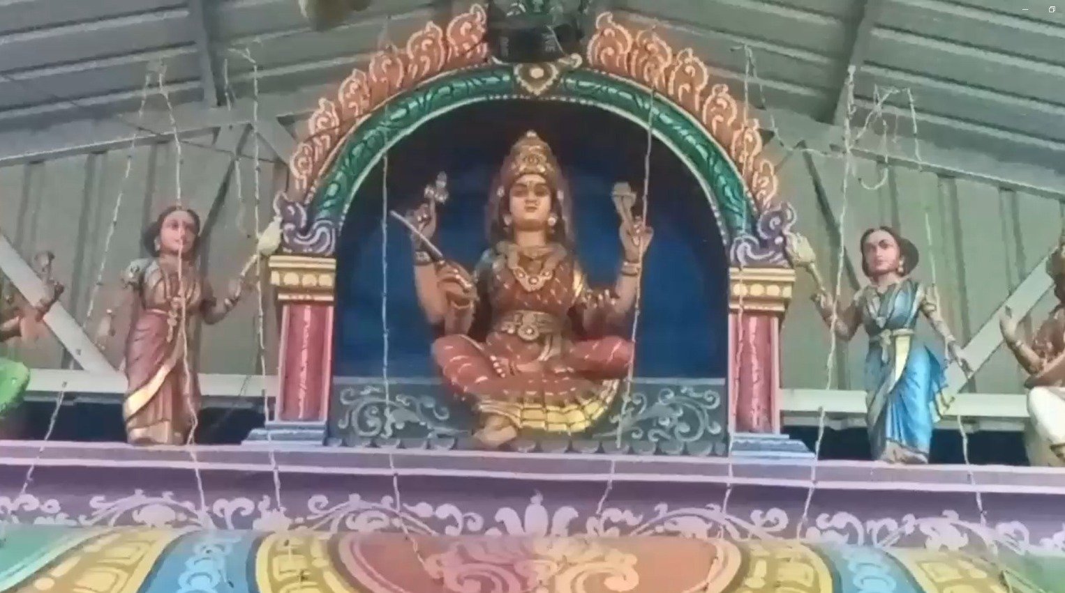 ஸ்ரீ சீதளாதேவி மாரியம்மன் கோயில் தீமிதி உற்சவம்