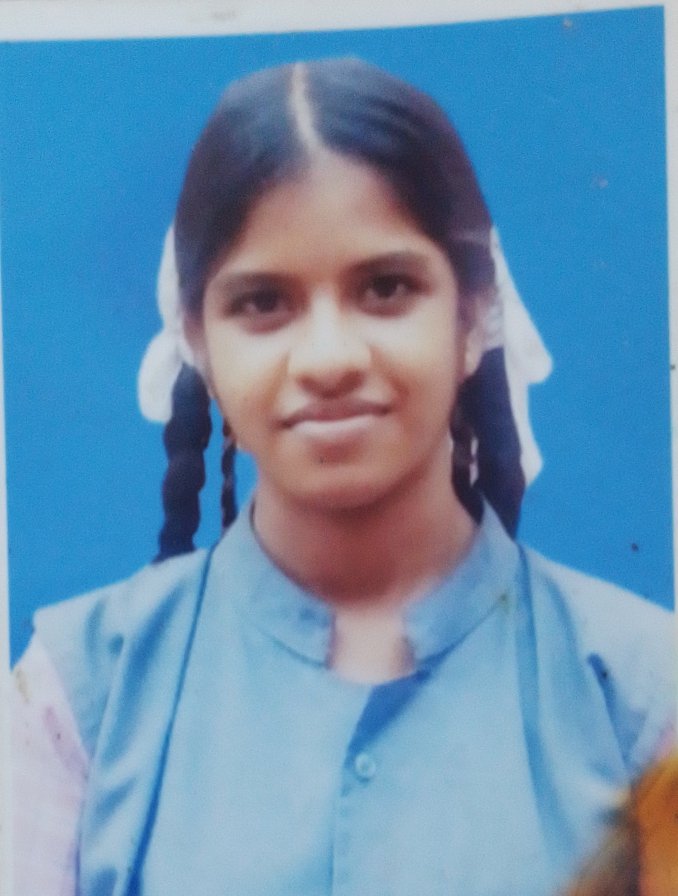 காட்பாடியில் தேர்வு முடிவு வரும் வேளையில் பயத்தில் தூக்கில் தொங்கிய சிறுமி. காட்பாடியில் தேர்வு முடிவு வரும் வேளையில் பயத்தில் தூக்கில் தொங்கிய சிறுமி.