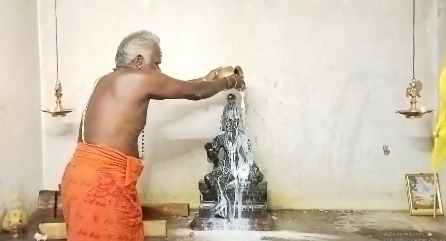 மருதூர் கீழப்பட்டி அருள்மிகு பழனியாண்டவர் அருள்மிகு கொங்கண சித்தர் பீடத்திற்கு யாக வேள்வி பூஜை நடைபெற்றது. மருதூர் கீழப்பட்டி அருள்மிகு பழனியாண்டவர் அருள்மிகு கொங்கண சித்தர் பீடத்திற்கு யாக வேள்வி பூஜை நடைபெற்றது.