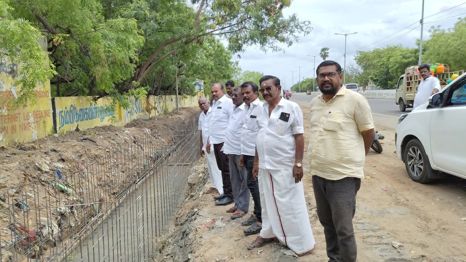 தூத்துக்குடியில் புதிய வடிகால் பணிகளை மேயர் ஜெகன் பெரியசாமி ஆய்வு