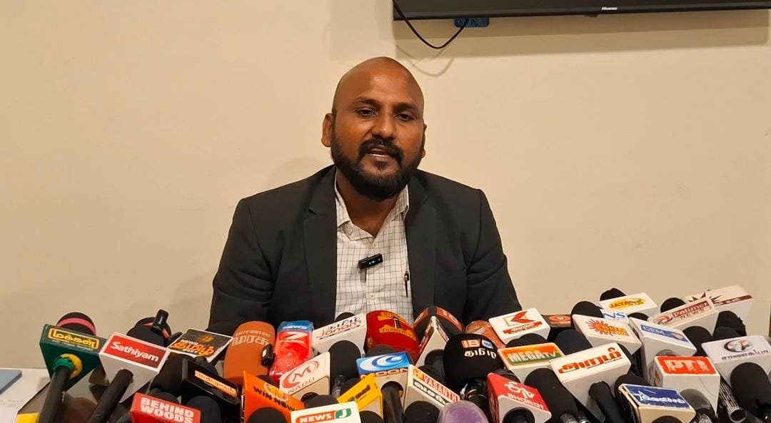 சாப்ட்வேர் நிறுவன உரிமையாளர் நிலத்தை பாஜக கட்சியைச் சேர்ந்த மூன்று பேர் மோசடி செய்ததாக பரபரப்பு புகார் சாப்ட்வேர் நிறுவன உரிமையாளர் நிலத்தை பாஜக கட்சியைச் சேர்ந்த மூன்று பேர் மோசடி செய்ததாக பரபரப்பு புகார்