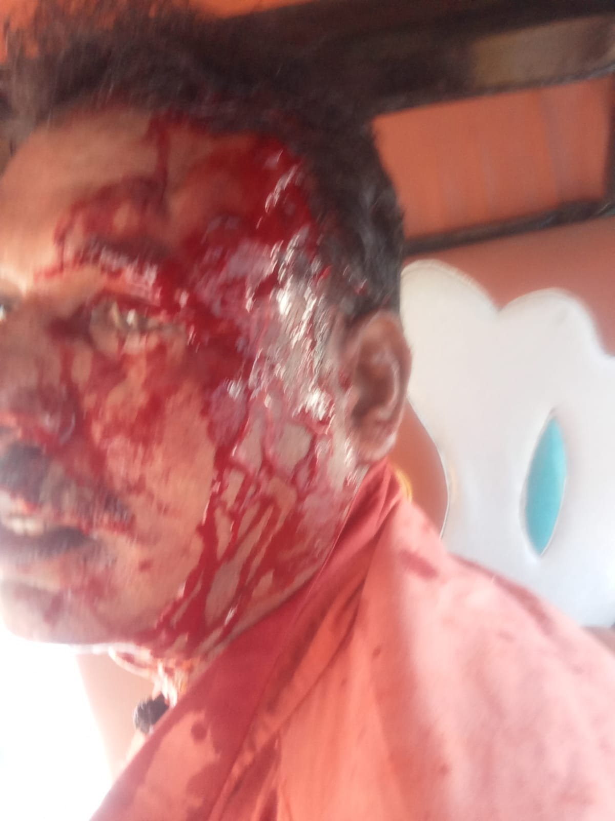 சொத்துக்காக கணவனுடன் சேர்ந்து தந்தையை அடித்து கொலை செய்ய முயற்சித்த பாசக்கார மகள்: நடவடிக்கை எடுக்காமல் மழுப்பி…