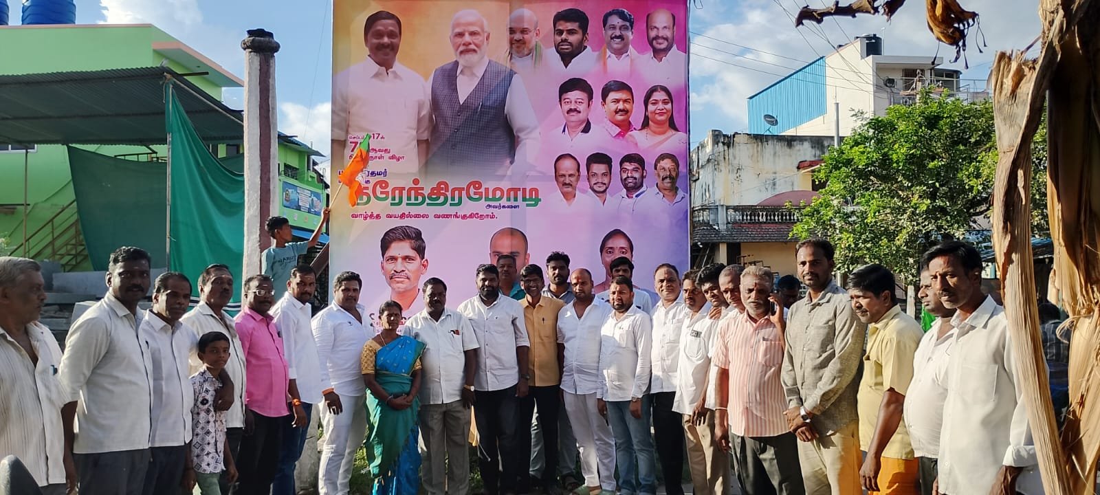 மோடியின் 75வது பிறந்தநாள் விழா: குடியாத்தத்தில் கோலாகல கொண்டாட்டம்!