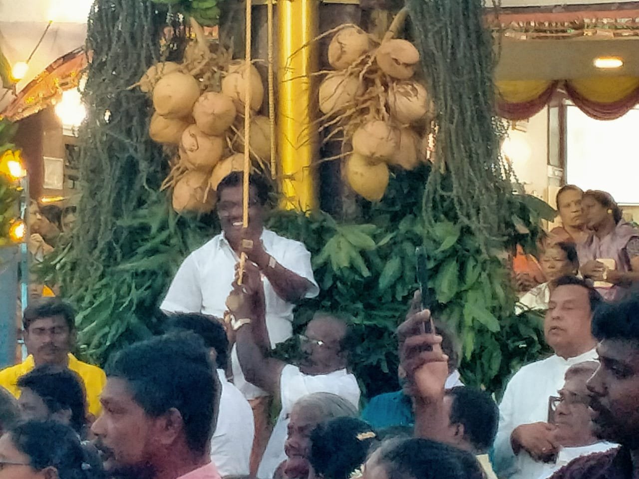 தென்காசி தூய மிக்கேல் அதிதூதர் திருத்தல 363 வது ஆண்டு பெருவிழா கொடியேற்றத்துடன் துவங்கியது. தென்காசி தூய மிக்கேல் அதிதூதர் திருத்தல 363 வது ஆண்டு பெருவிழா கொடியேற்றத்துடன் துவங்கியது.
