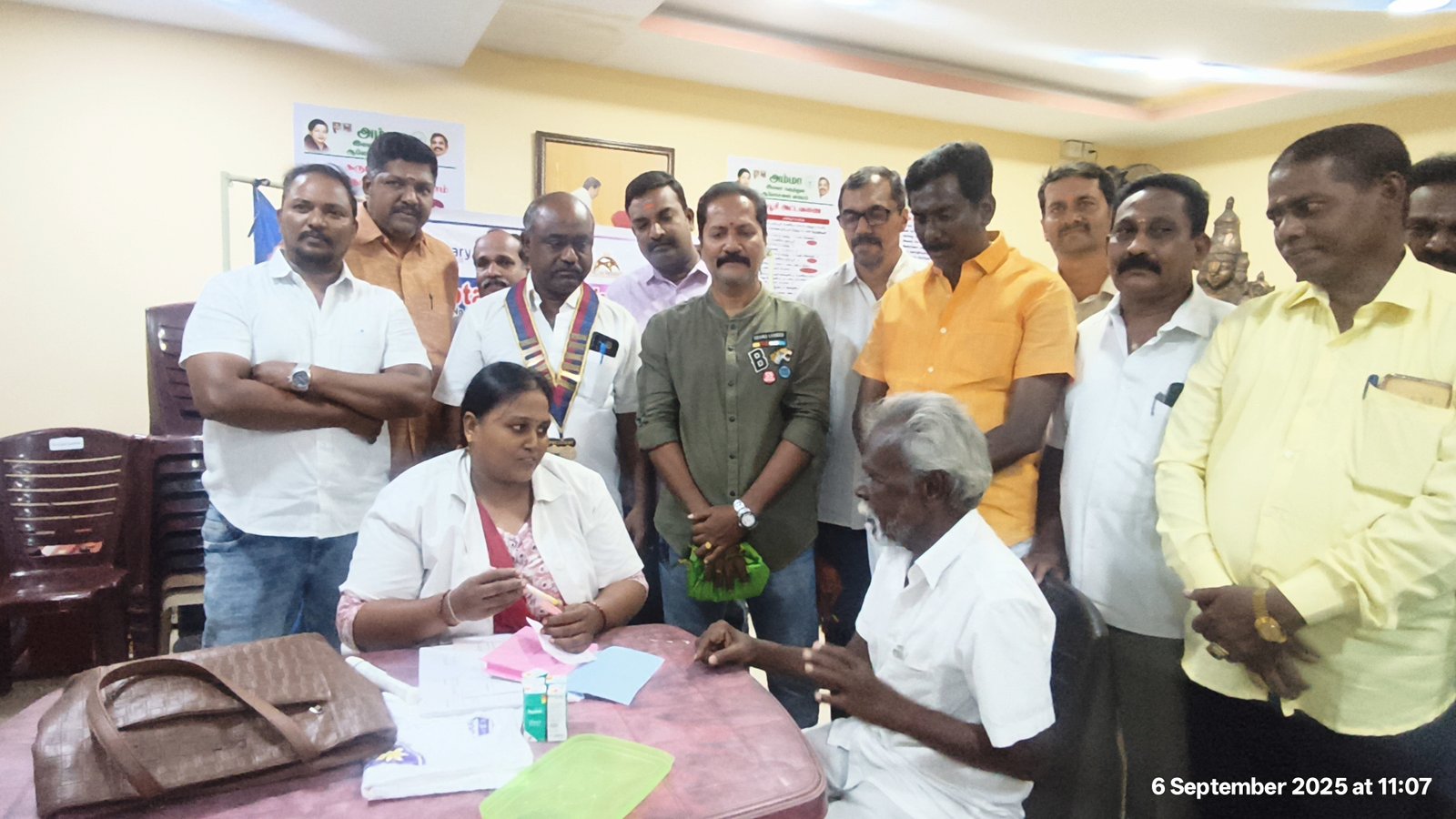 காட்பாடியில் ரோட்டரி கிளப் ஆஃப் வேலூர் சார்பில் இலவச கண் சிகிச்சை முகாம்!  