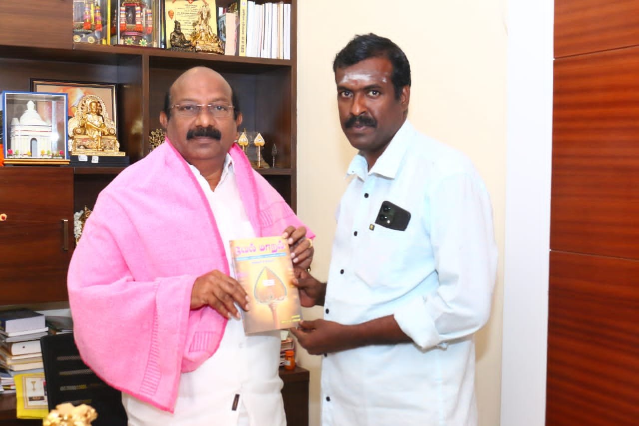 புதுச்சேரியில் சாலையோரம் வசிக்கும் மக்களுக்கு வள்ளலார் பிறந்த நாளை முன்னிட்டு பெனவோலண்ட் அமைப்பு சார்பில் இரவு உணவு வழங்கல்! புதுச்சேரியில் சாலையோரம் வசிக்கும் மக்களுக்கு வள்ளலார் பிறந்த நாளை முன்னிட்டு பெனவோலண்ட் அமைப்பு சார்பில் இரவு உணவு வழங்கல்!
