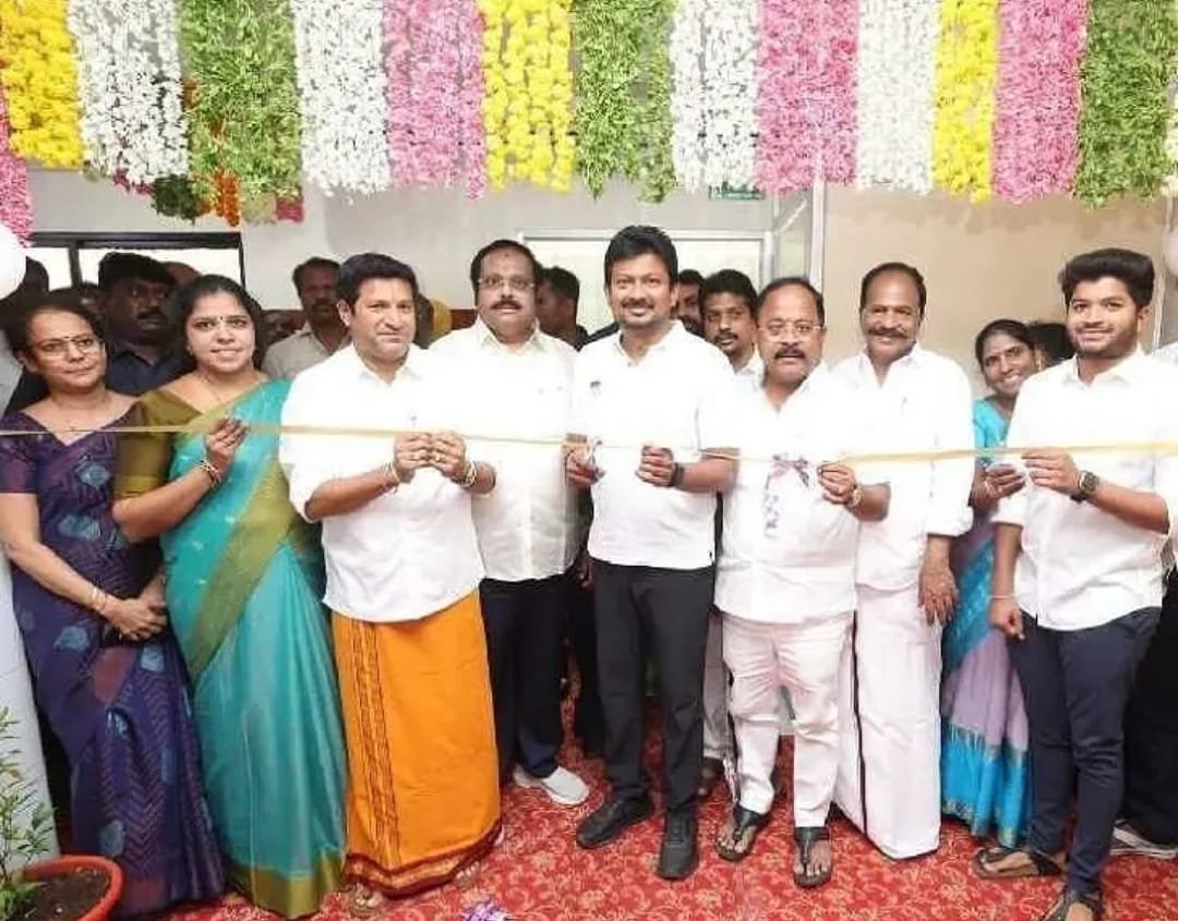 வேலூர் ஸ்ரீபுரத்தில் சி.டி., ஸ்கேன் மையத்தை திறந்து வைத்தார் துணை முதல்வர் உதயநிதி!