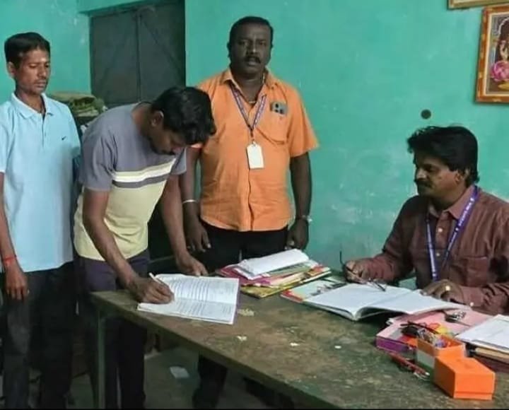 காட்பாடியில் தூய்மை பணியாளர்களுக்கு சுகாதார அலுவலர் அறிவுரை வழங்கல்!