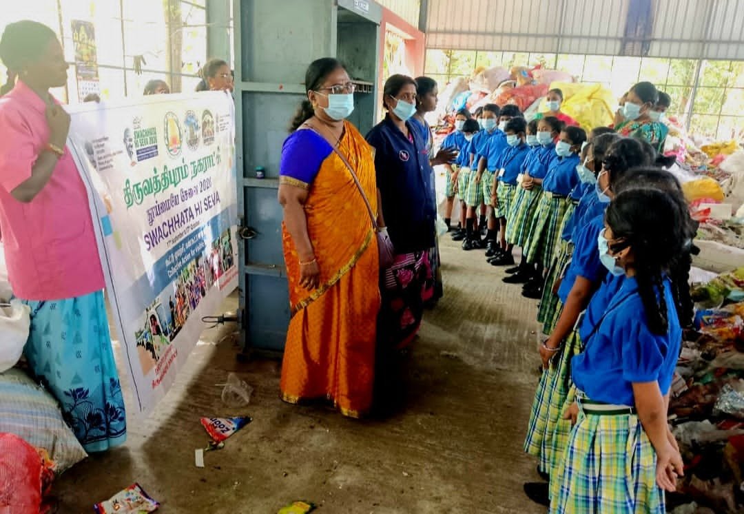 செய்யாறில் கலைமகள் வித்யா மந்திர் பள்ளி மாணவர்களுக்கு   குப்பைகள் தரம் பிரித்தெடுப்பது குறித்த செயல் விளக்கம் !